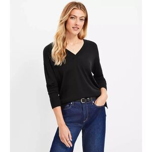 Black LOFT V-Neck Long Sleeve Pullover Knit Tunic Sweater